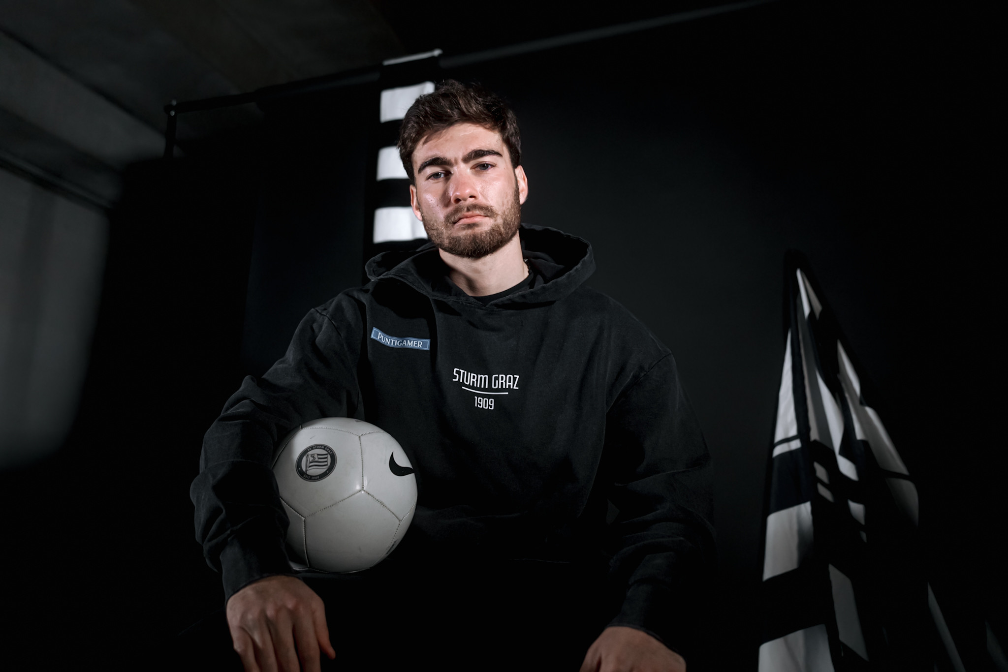 ოფიციალურად: გიზი მამაგეიშვილი გრაცის შტურმის ფეხბურთელია