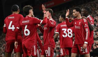 მნიშვნელოვანი სამი ქულა — ლივერპულმა ბრაიტონი ეკიტიკეს დუბლით დაამარცხა