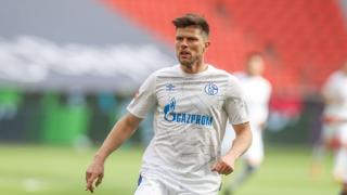 ჰუნტელაარი შალკეს ისტორიაში ყველაზე ასაკოვანი გოლის ავტორი გახდა