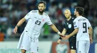 "კანკავა იმდენად პროფესიონალია, ამან კარიერაში ხელიც შეუშალა" - ლევან მჭედლიძე