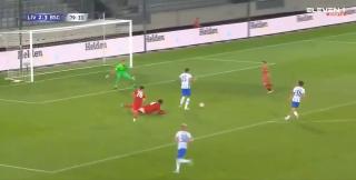 VIDEO: მომენტი, როცა ახალდაბრუნებული ვან დეიკიც ვერ გშველის - სტეფან იოვეტიჩის შედევრი ლივერპულის კარში