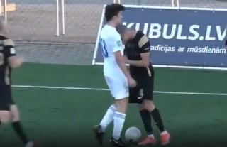 [VIDEO] გასახდელში შეუვარდა და ცხვირი გაუტეხა - ქართველი ლატვიაში სკანდალში გაეხვა