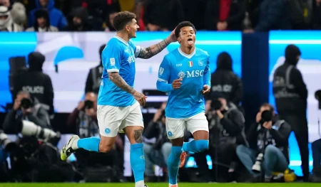 ნაპოლიმ მილანი დაამარცხა და იტალიის სუპერ თასის ფინალში გავიდა