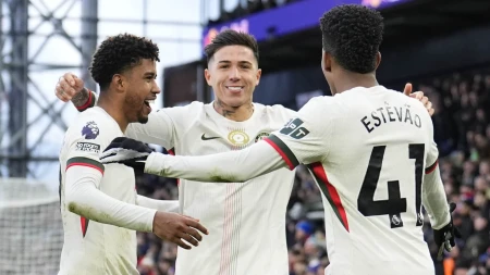 ჩელსი ოთხეულში დაბრუნდა — ლონდონელებმა კრისტალ პალასი დაამარცხეს