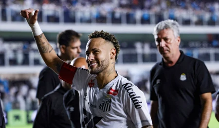 VIDEO: ჰეთ-თრიკი 17 წუთში — ნეიმარს ბრაზილიაში ვერ აჩერებენ