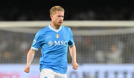 ნაპოლის დე ბრუინის შემცვლელის დამატება სურს — სიაში 4 ფეხბურთელია