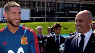 "მინდა, რომ უეფასთან კავშირები გამოიყენო", - რამოსმა ესპანეთის ფეხბურთის ფედერაციის პრეზიდენტს ოქროს ბურთის მოგებაში დახმარება სთხოვა
