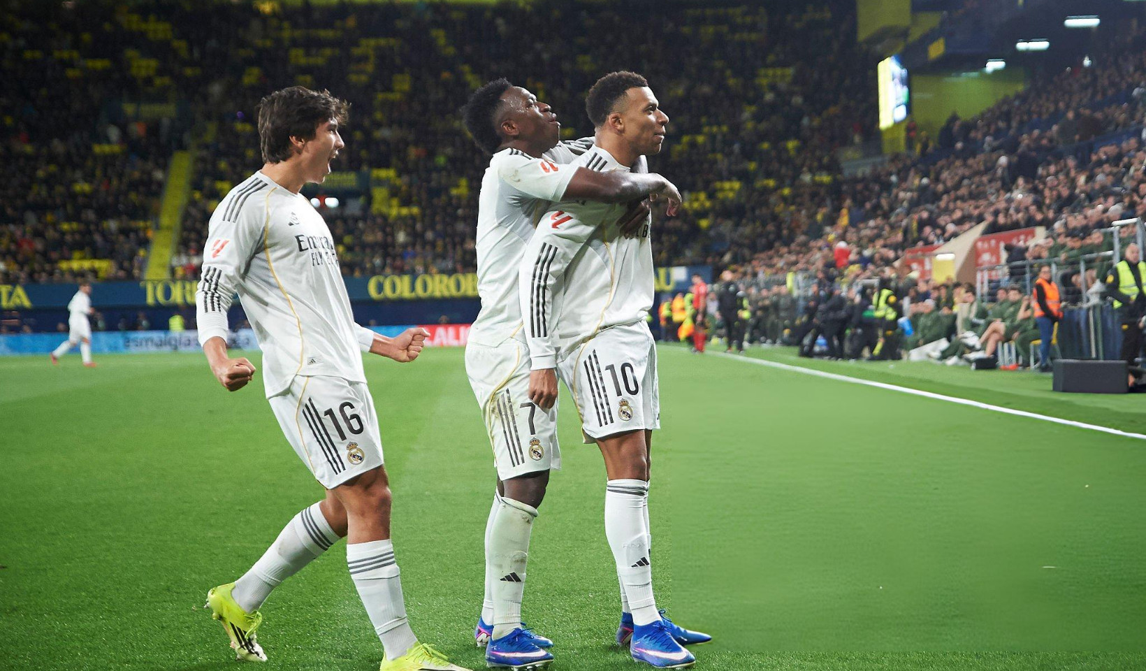 მბაპესთან ერთად V მის გარეშე — გონსალო გარსიას ორი განსხვავებული სტატისტიკა