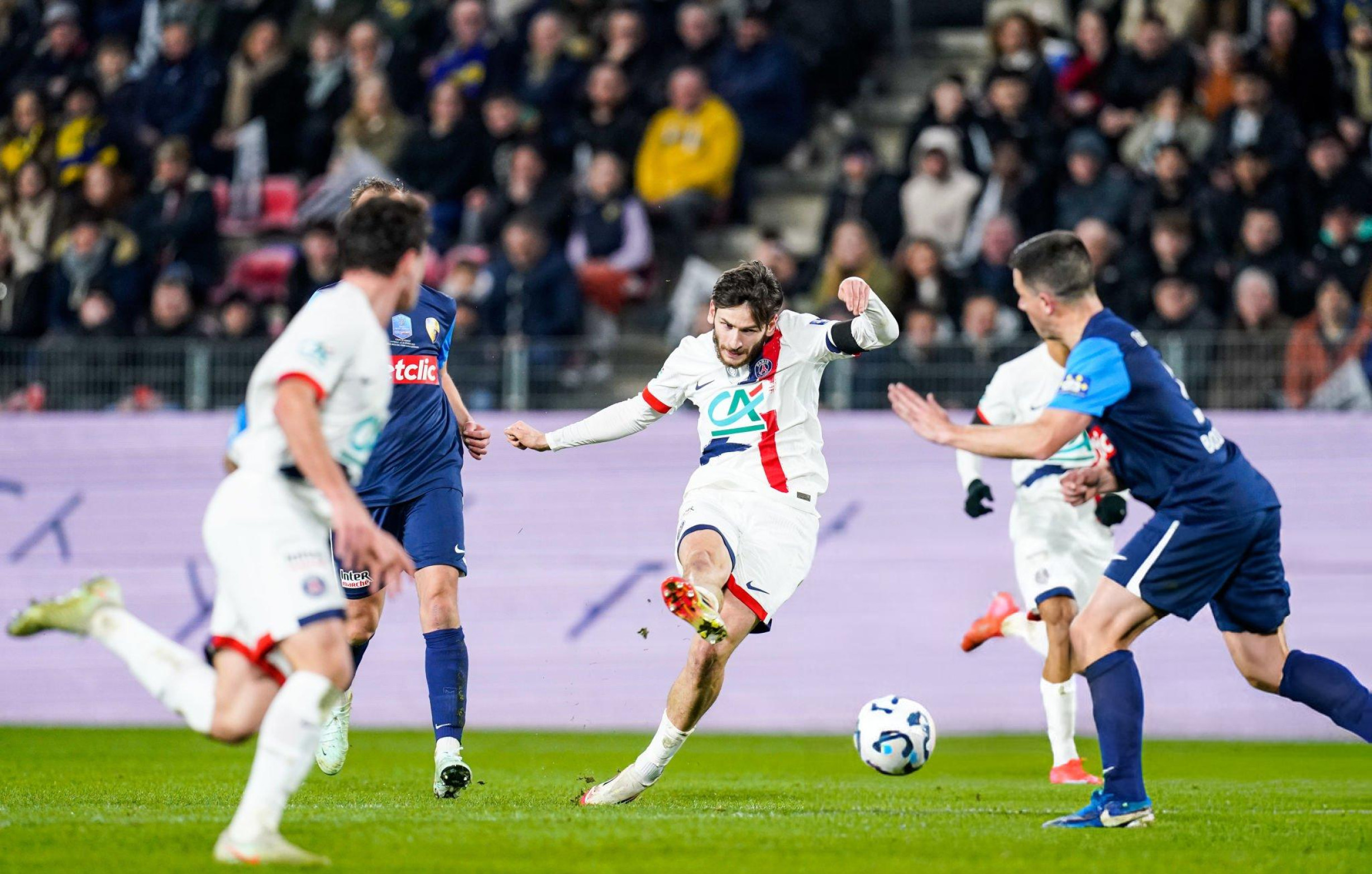 პარი სენ-ჟერმენმა სტად ბრიოშენი 7-0 გაანადგურა | ხვიჩა კვარაცხელიას შეფასება საფრანგეთის თასის მატჩში