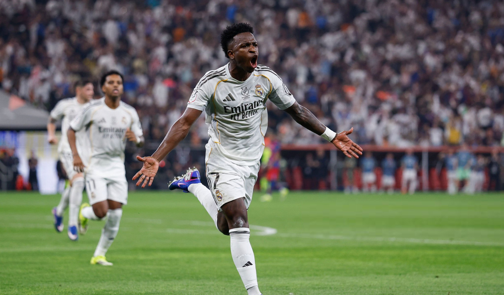 რეალის ლეგენდების გვერდით — ვინისიუსის საოცარი შედეგი სამეფო კლუბში