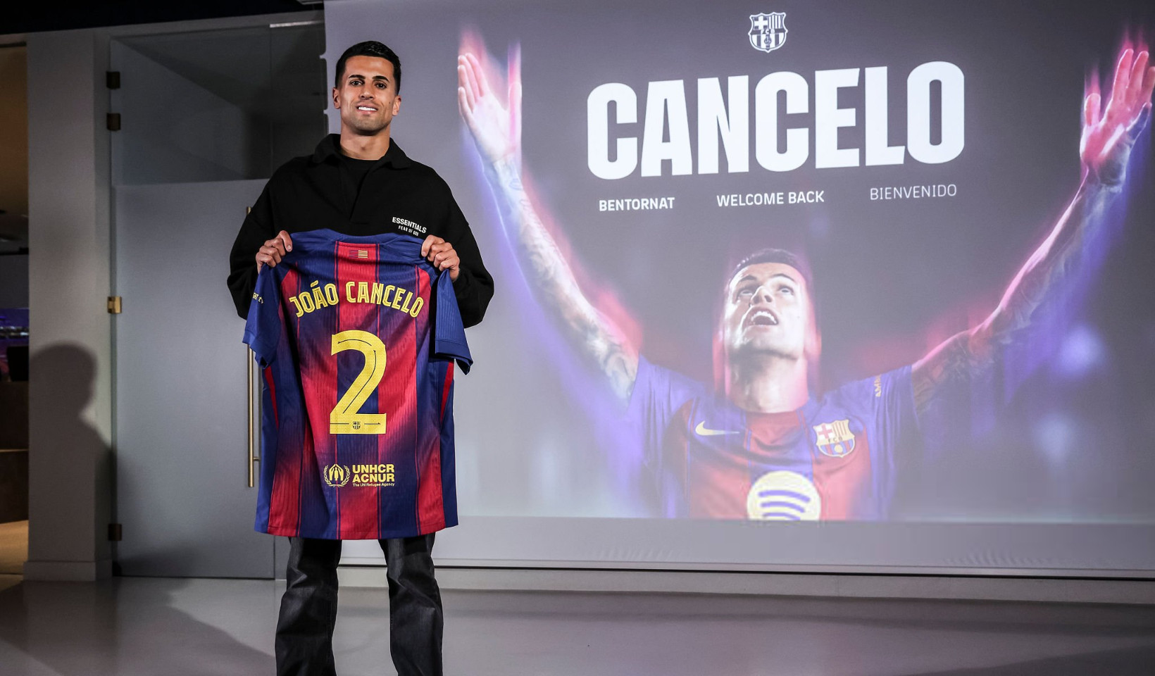 ოფიციალურად: ჟოაუ კანსელუ კარიერას ბარსელონაში გააგრძელებს