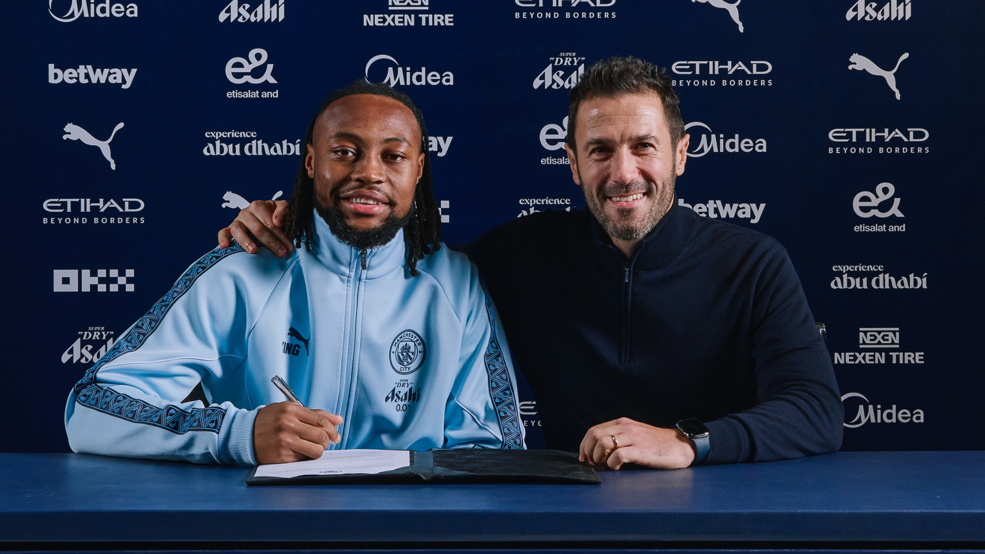 ოფიციალურად: ანტუან სემენიო მანჩესტერ სიტის ფეხბურთელია